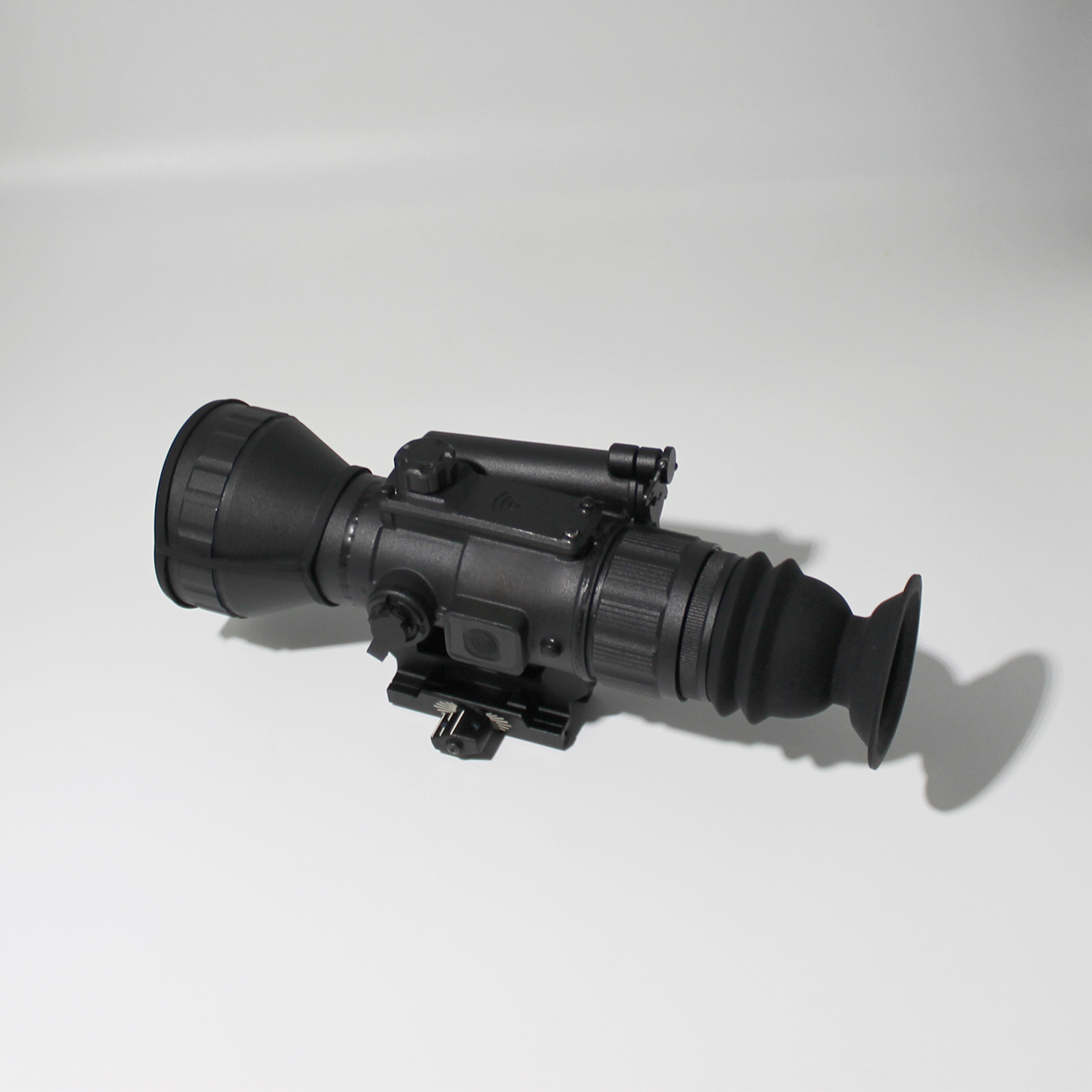 OEM High-Precision Low-Light Waterproof Digital Night-Vision Device