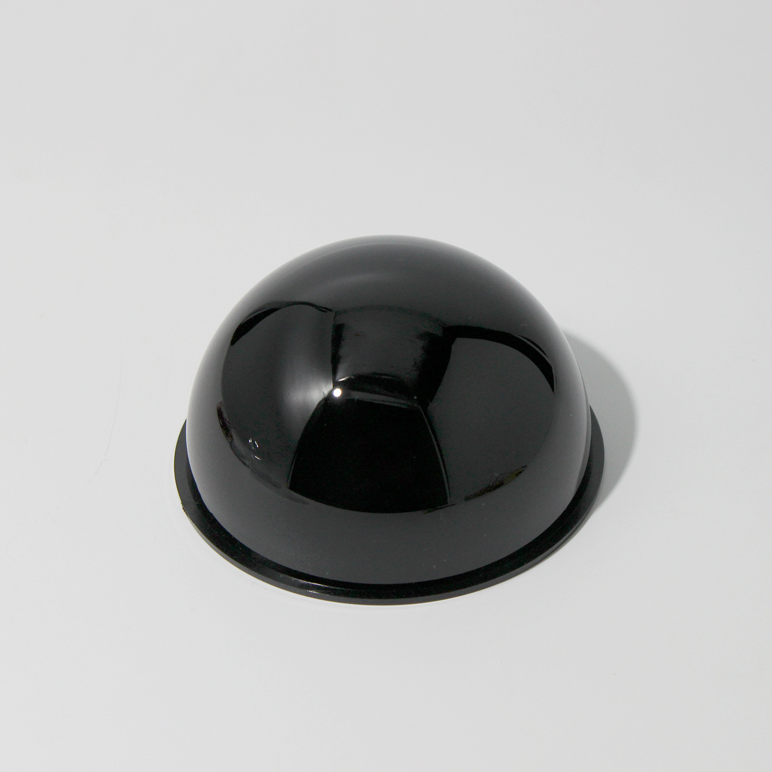 High Quality 900nm Hardened PC Material Black Flange Dome Lens